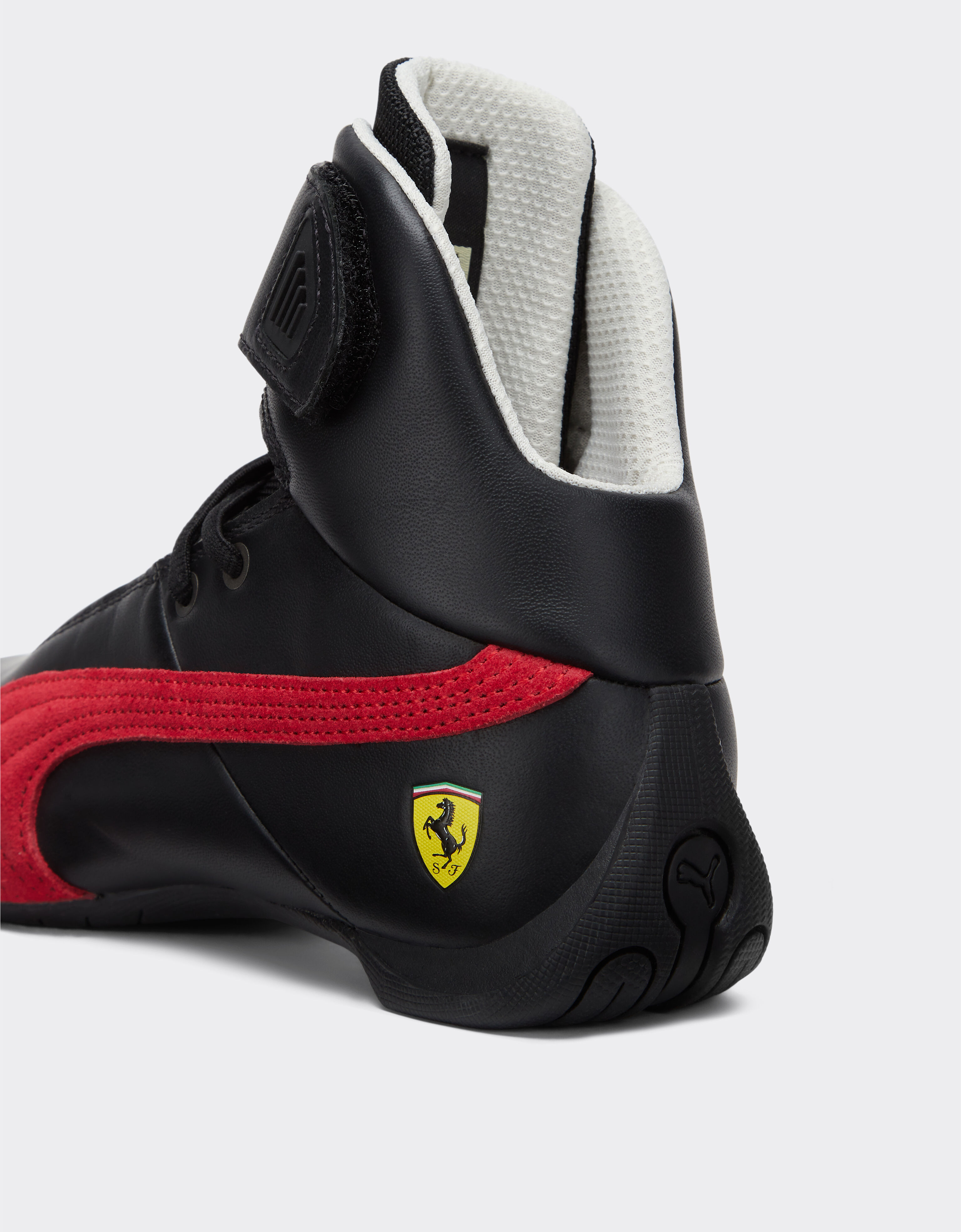 Ferrari Puma 呈现法拉利车队 Future Cat Mid 运动鞋 黑色 F1445f