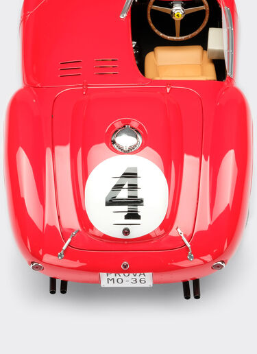 Ferrari 375 Plus 1st Le Mans model in 1:8 scale Ferrari Ferrari 375 Plus 1st Le Mans model in 1:8 scale 红色 L5241f
