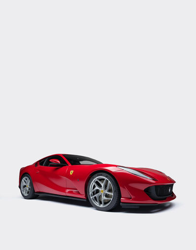 Ferrari 法拉利 812 Superfast 1:8 比例汽车模型 黄色 47294f