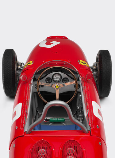 Sharknose Ferrari 156 F1 model in 1:8 scale Ferrari Sharknose Ferrari 156 F1 model in 1:8 scale 多色 L2799f