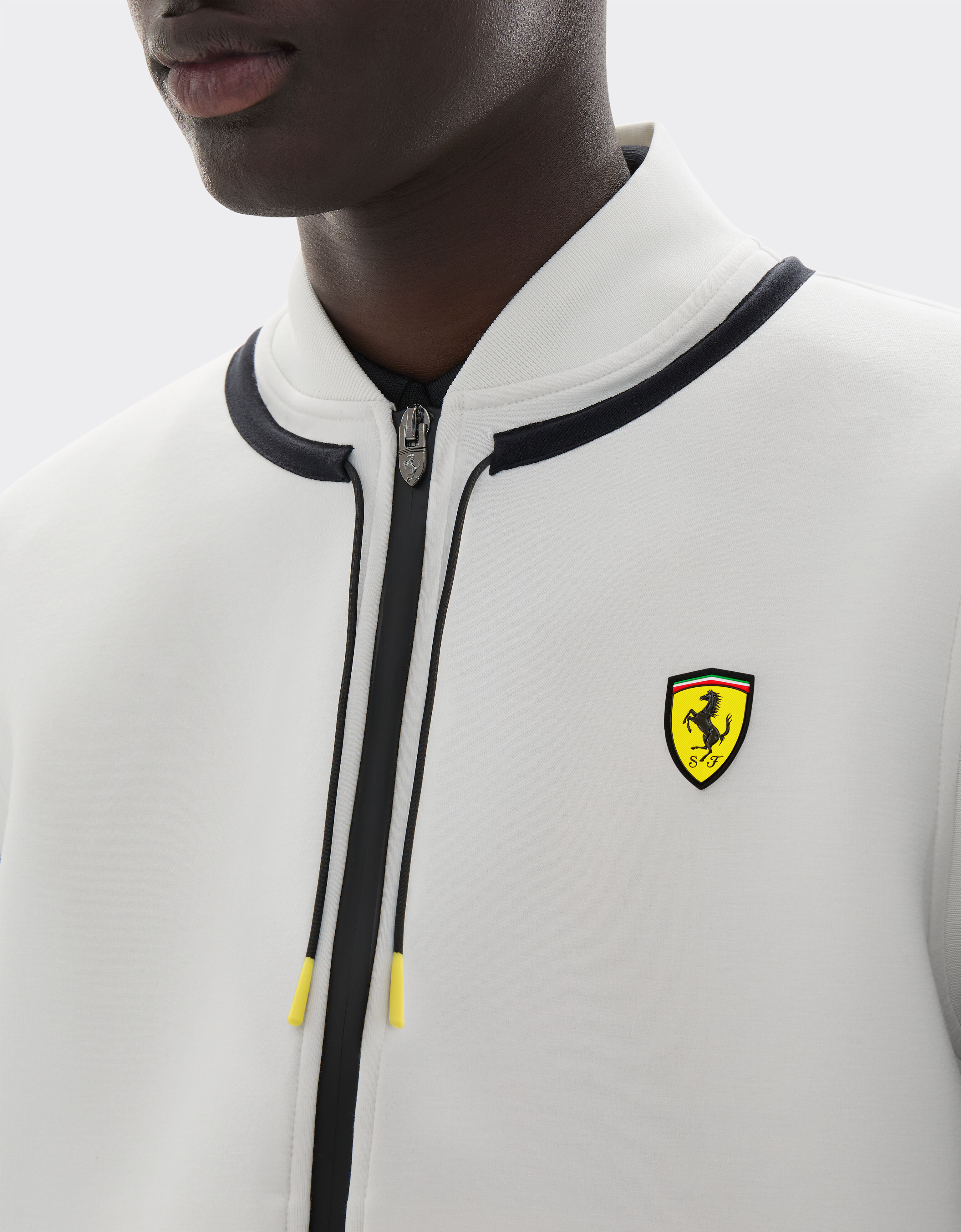  Scuba vest with Ferrari Scudetto Avorio SWMVT0011WNY0004f