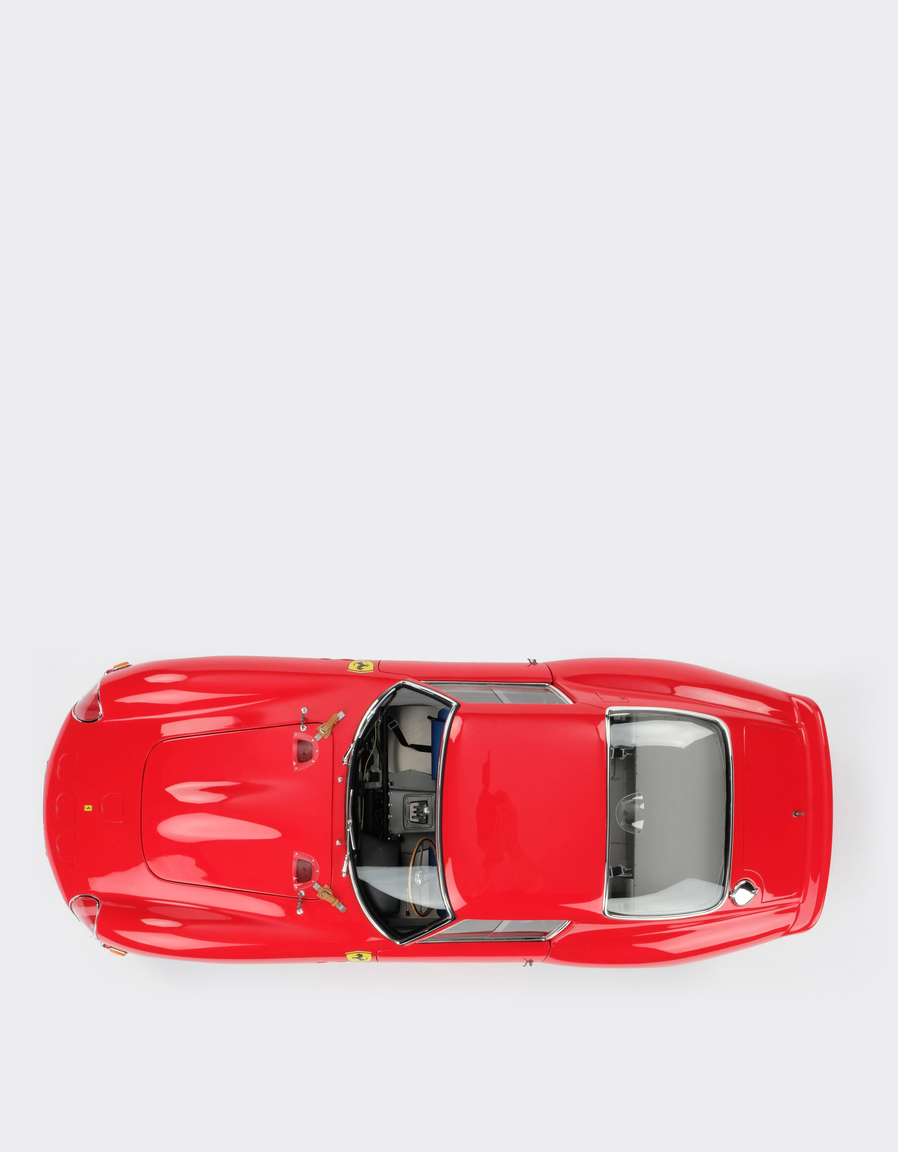 Ferrari 法拉利 250 GTO 1:8 模型车 多色 L1127f