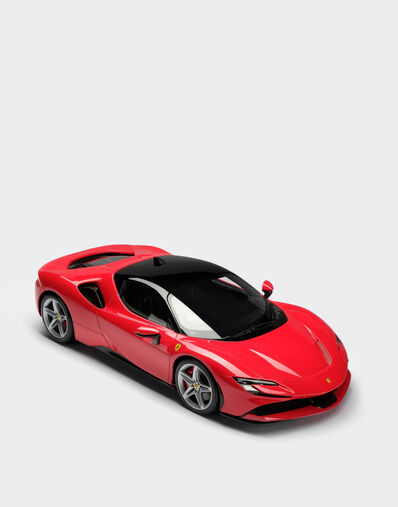 Ferrari 1:8-scale model SF90 Stradale 红色 F0074f