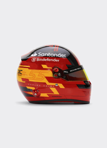 Ferrari 2024 Carlos Sainz mini helmet in 1:2 scale 红色 F1345f