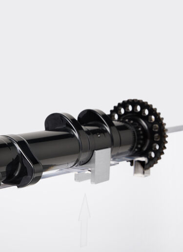 Ferrari Original 2002 F1 V10 engine crankshaft, World Champion Silver 51391f