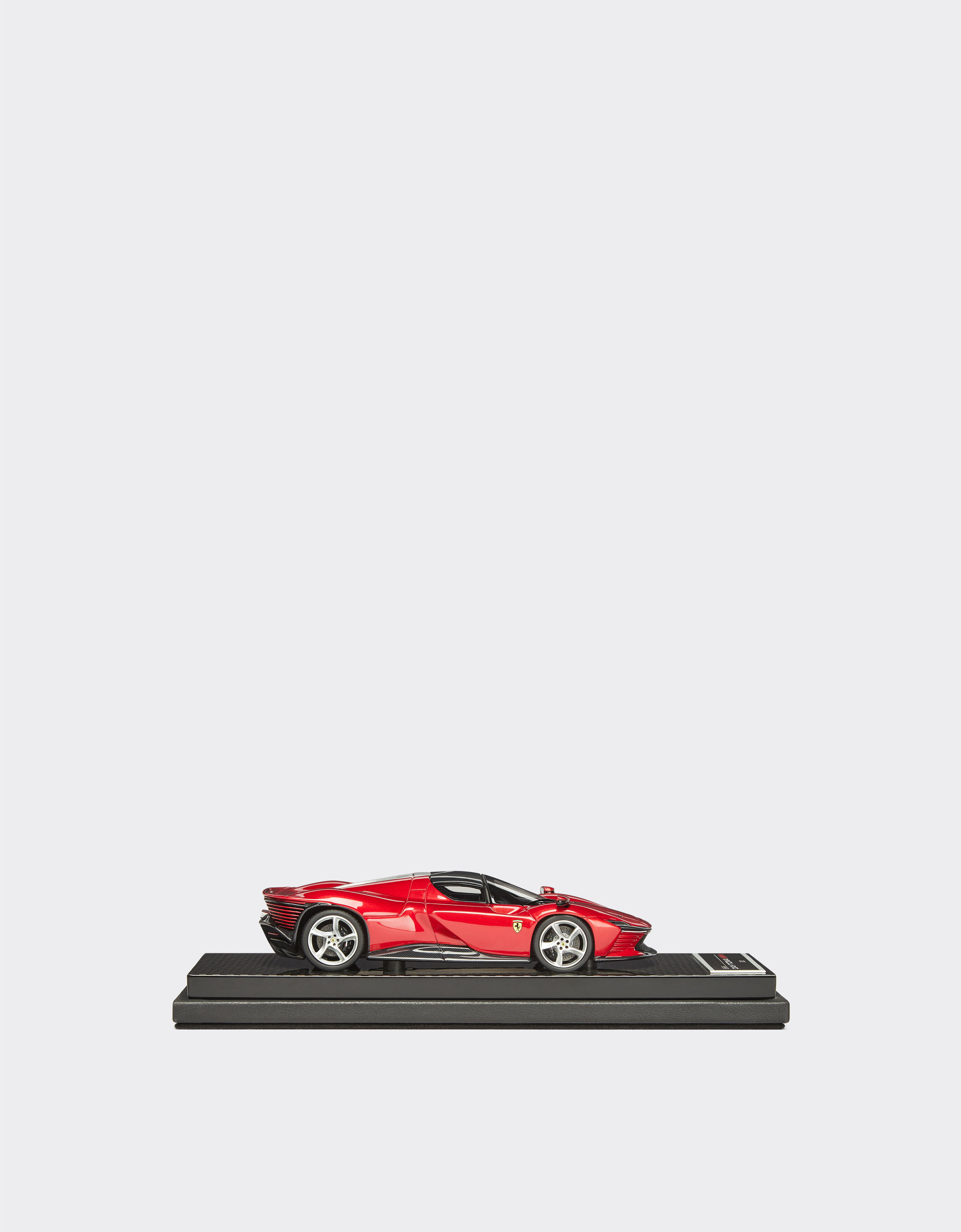 Ferrari 法拉利Daytona SP3 1:43比例模型 赛车红 47573f
