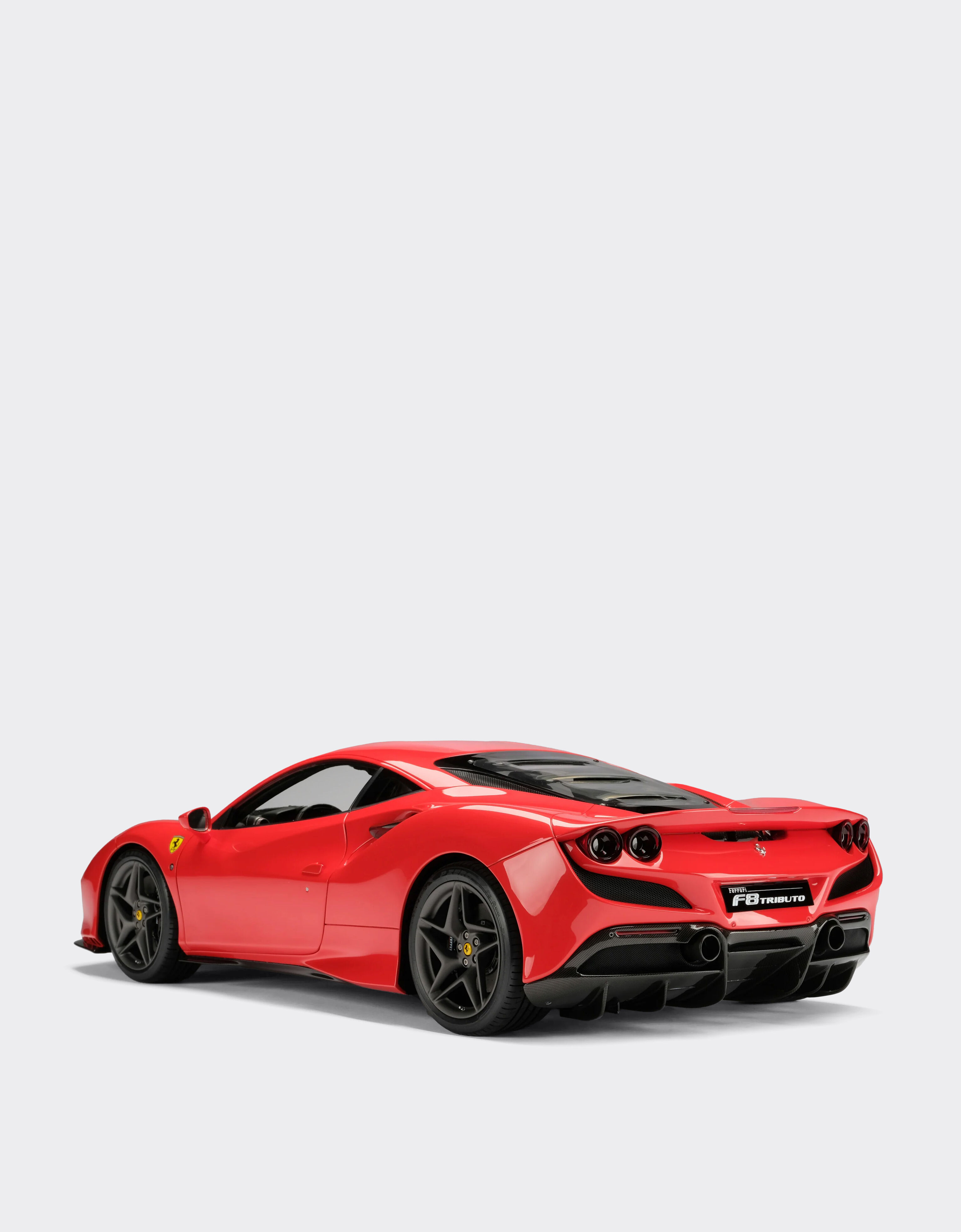 Ferrari Ferrari F8 Tributo 1:8 scale model 红色 F0078f