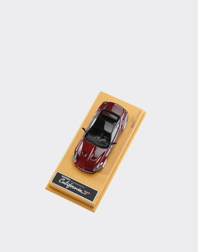 Ferrari California T 1:43 scale model Ferrari Ferrari California T 1:43 scale model Red 14168f