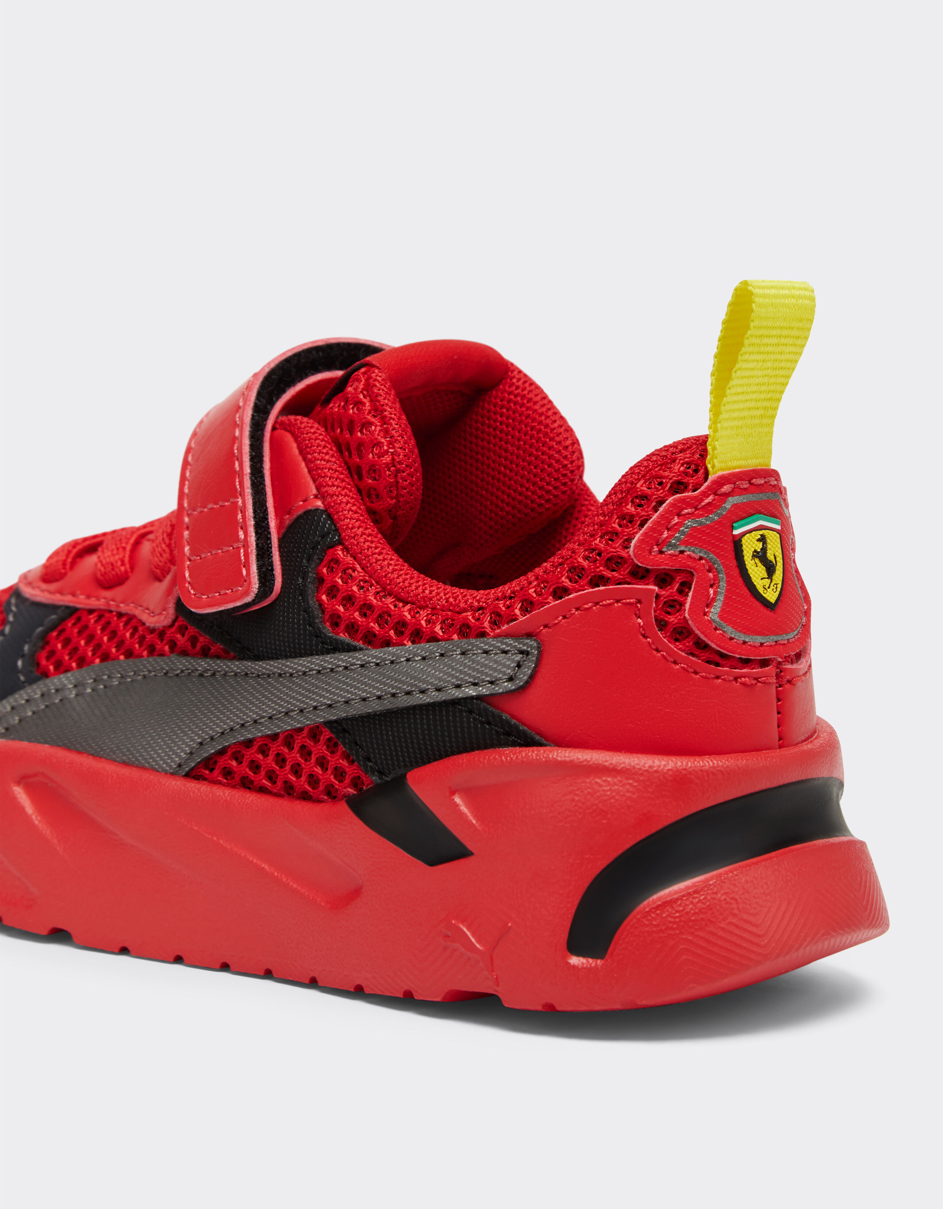 Ferrari Puma 呈现法拉利车队 Trinity 学步鞋 Rosso Corsa 红色 F1132fK