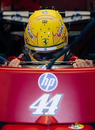 Ferrari Lewis Hamilton Monza Special Edition 2026 Limited Edition Mini Helmet, 1:2 scale Multicolore LO0R2675EXT0001f