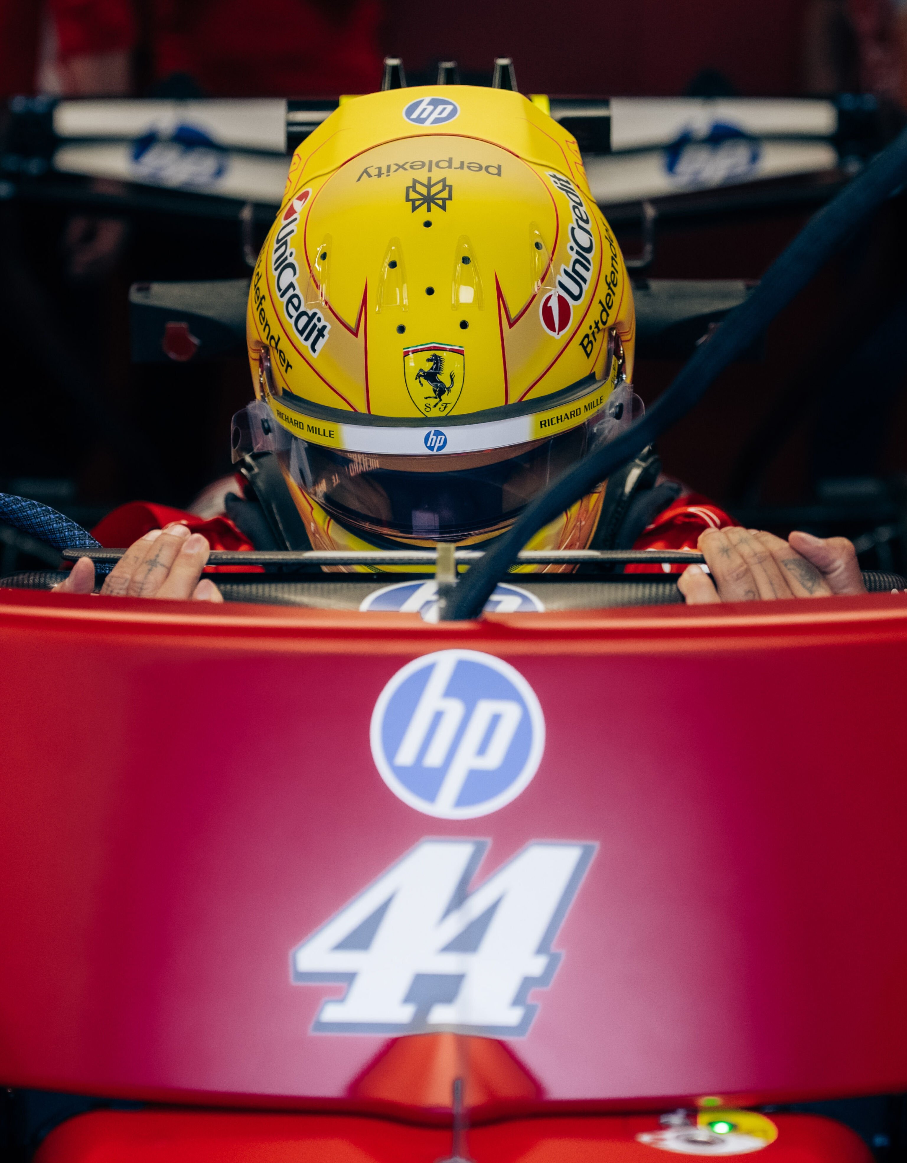 Ferrari Lewis Hamilton Monza Special Edition 2026 Limited Edition Mini Helmet, 1:2 scale Multicolore LO0R2675EXT0001f