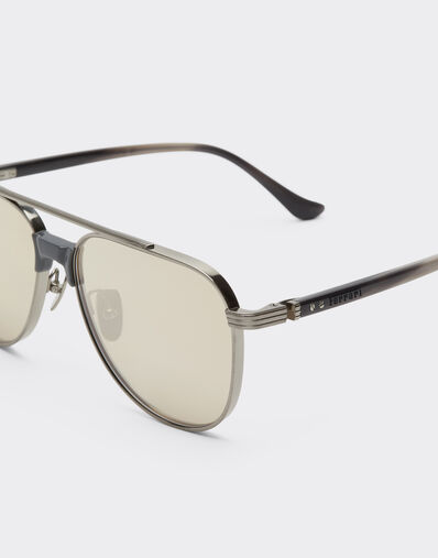 Ferrari Ferrari sunglasses in  brushed silver titanium and acetate with transparent gold lenses with white mirror coating Silver LA0KQf