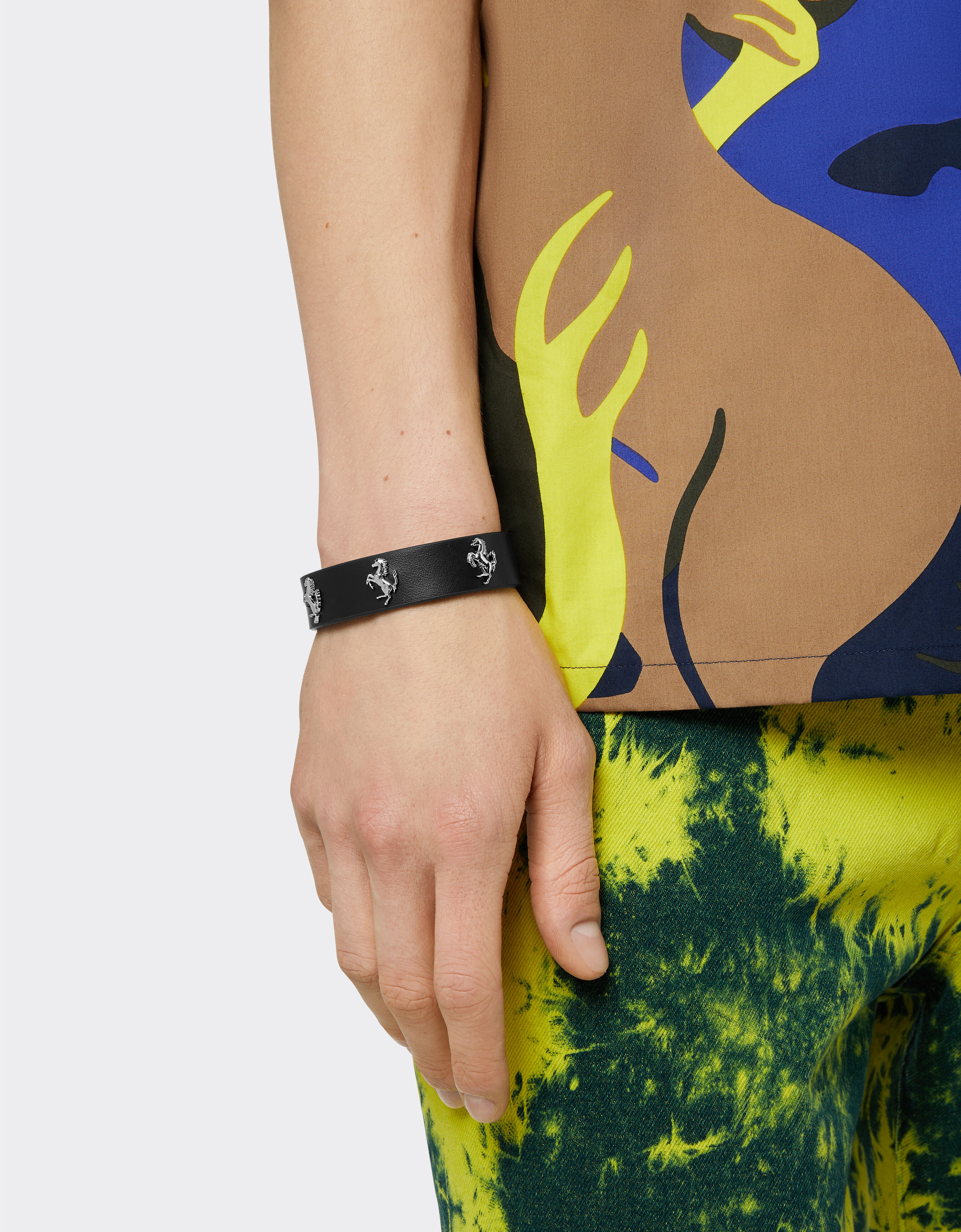 Ferrari 铆钉黑色皮革手环 黑色 20257f