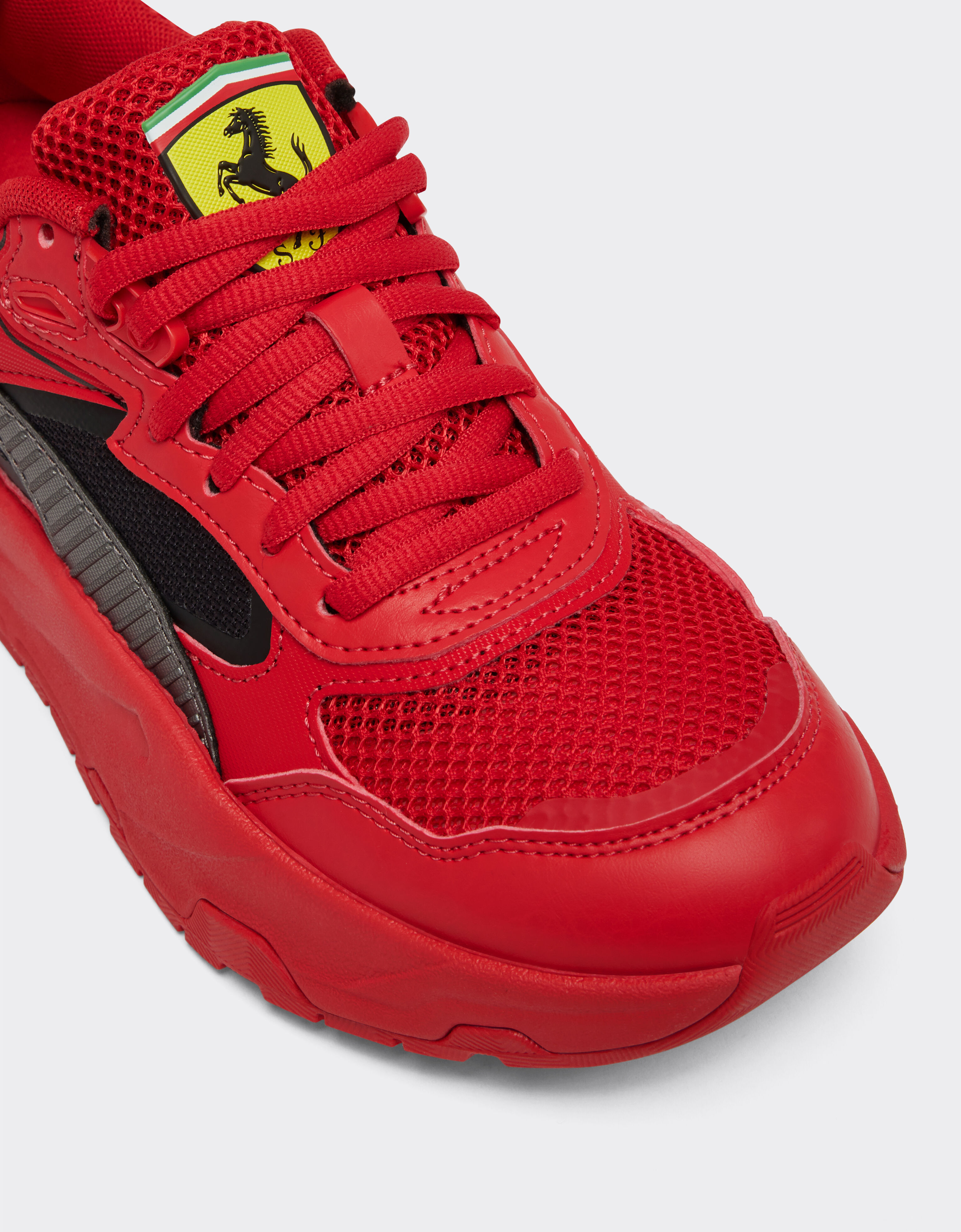 Ferrari Puma 呈现法拉利车队 Trinity 青少年运动鞋 Rosso Corsa 红色 F1129fK