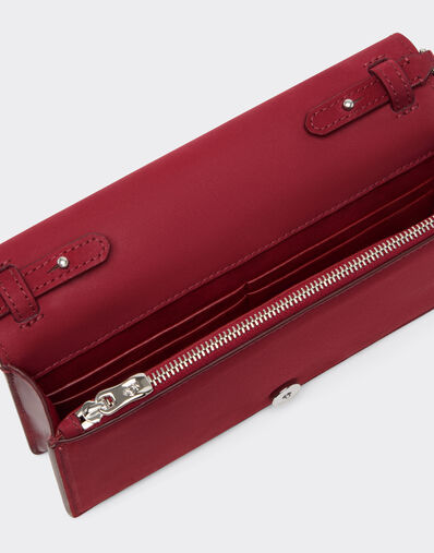 Ferrari  Ferrari GT wallet in shaded nubuck with chain shoulder strap Maison Red 50395f