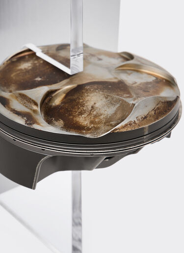 Ferrari Original 2007 F1 piston, World Champion Silver 51384f