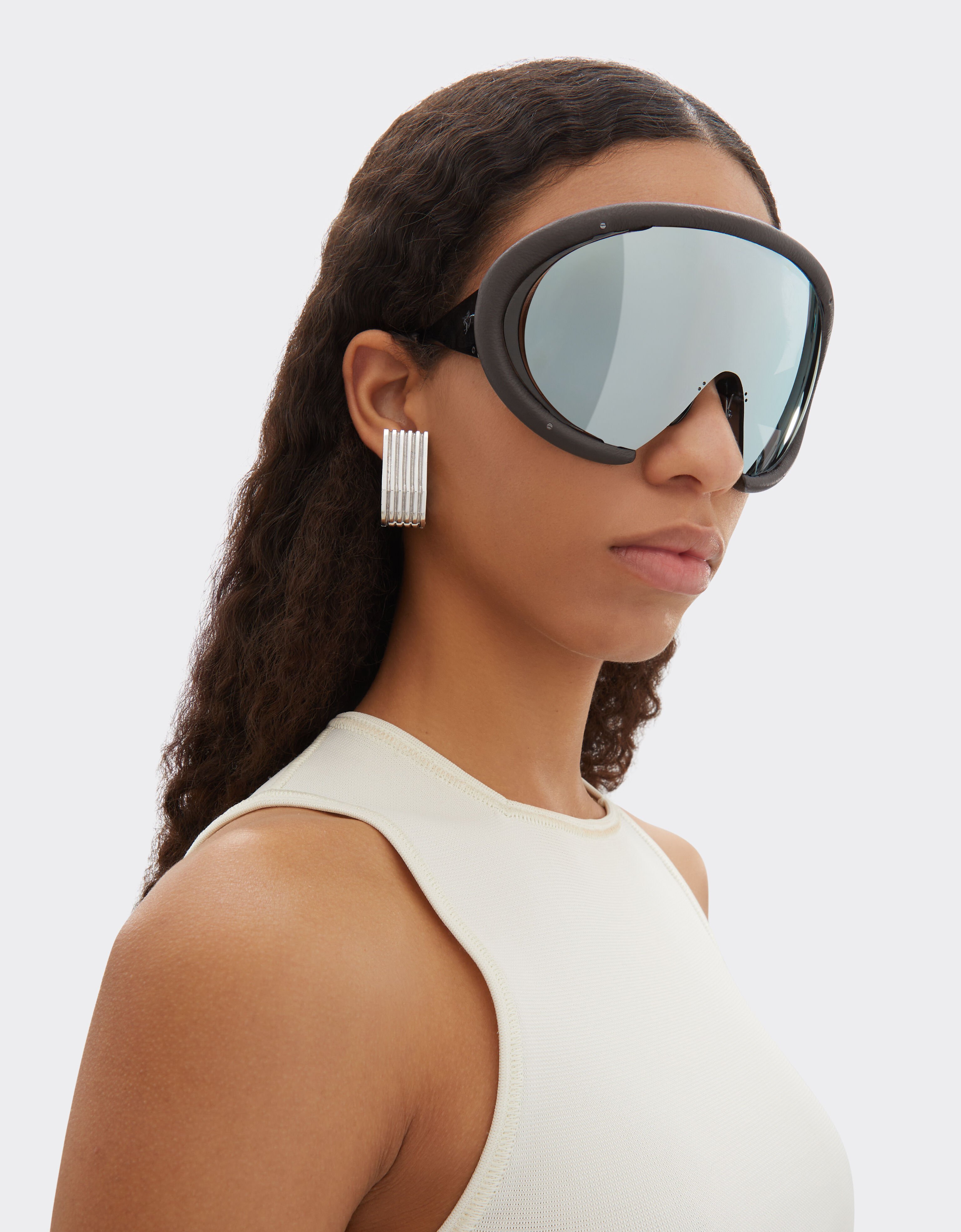 Ferrari Ferrari sunglasses in antique tar-colored brushed metal and dark brown leather with mirrored silvermask Marrone Scuro LA0LMf