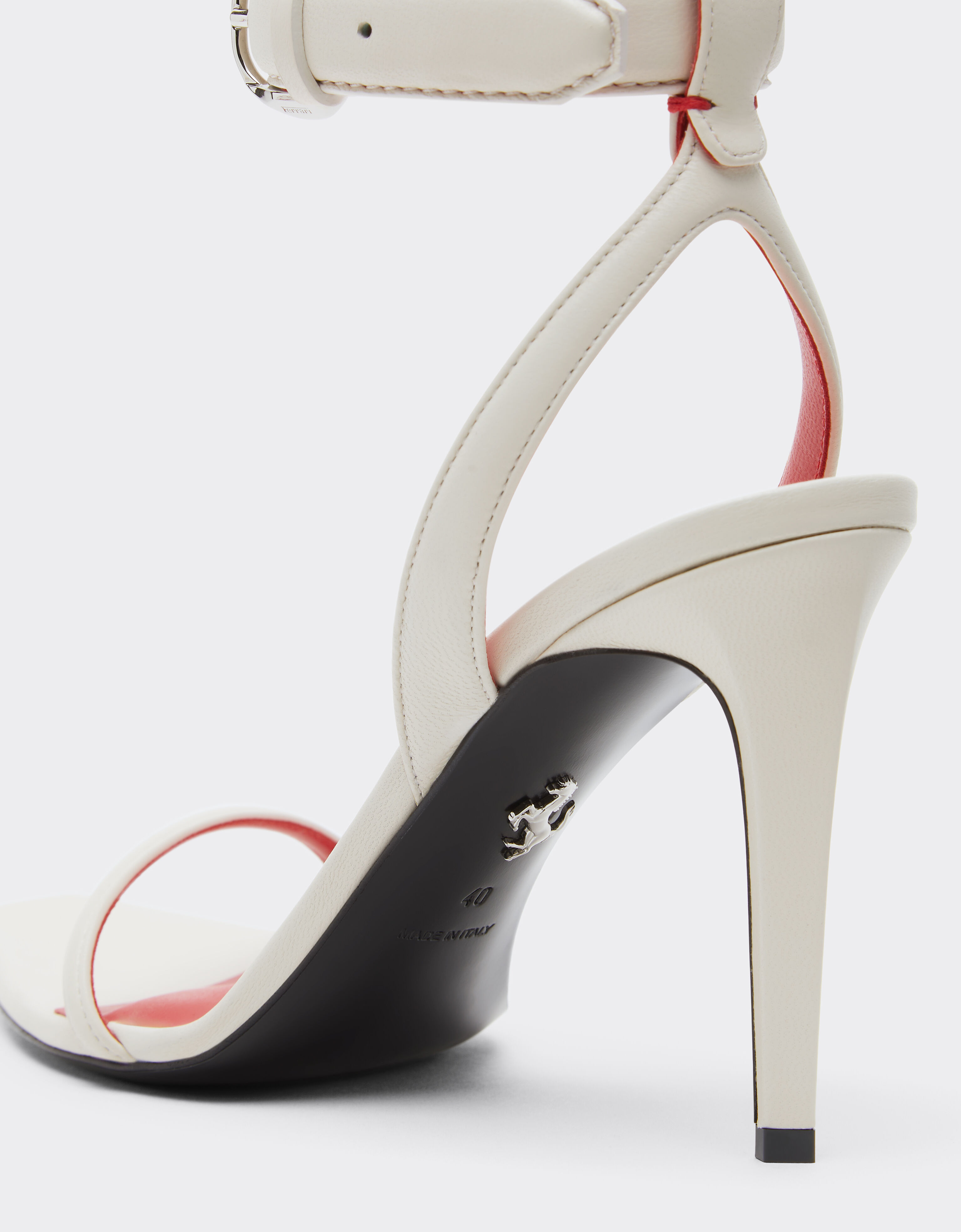 Ferrari 高跟纳帕皮凉鞋 Avorio 51646f