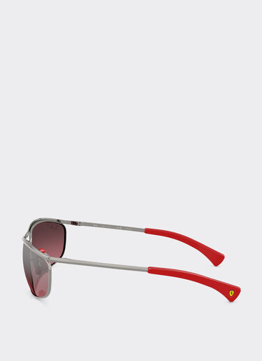 Ferrari Ray-Ban for Scuderia Ferrari RB3819M，枪灰色金属镜框，搭配偏光银渐变酒红色镜片 Gunmetal LA0JOf
