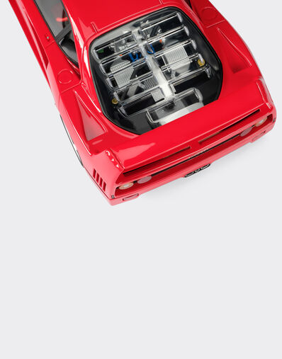 Ferrari 1:18 scale model F40 Red F0112f