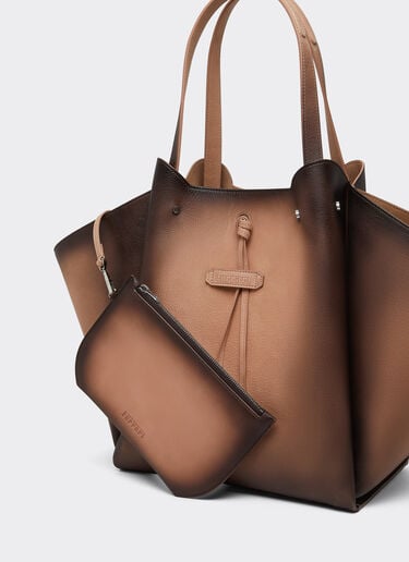 Ferrari 水洗麂皮托特包 Cipria 51334f