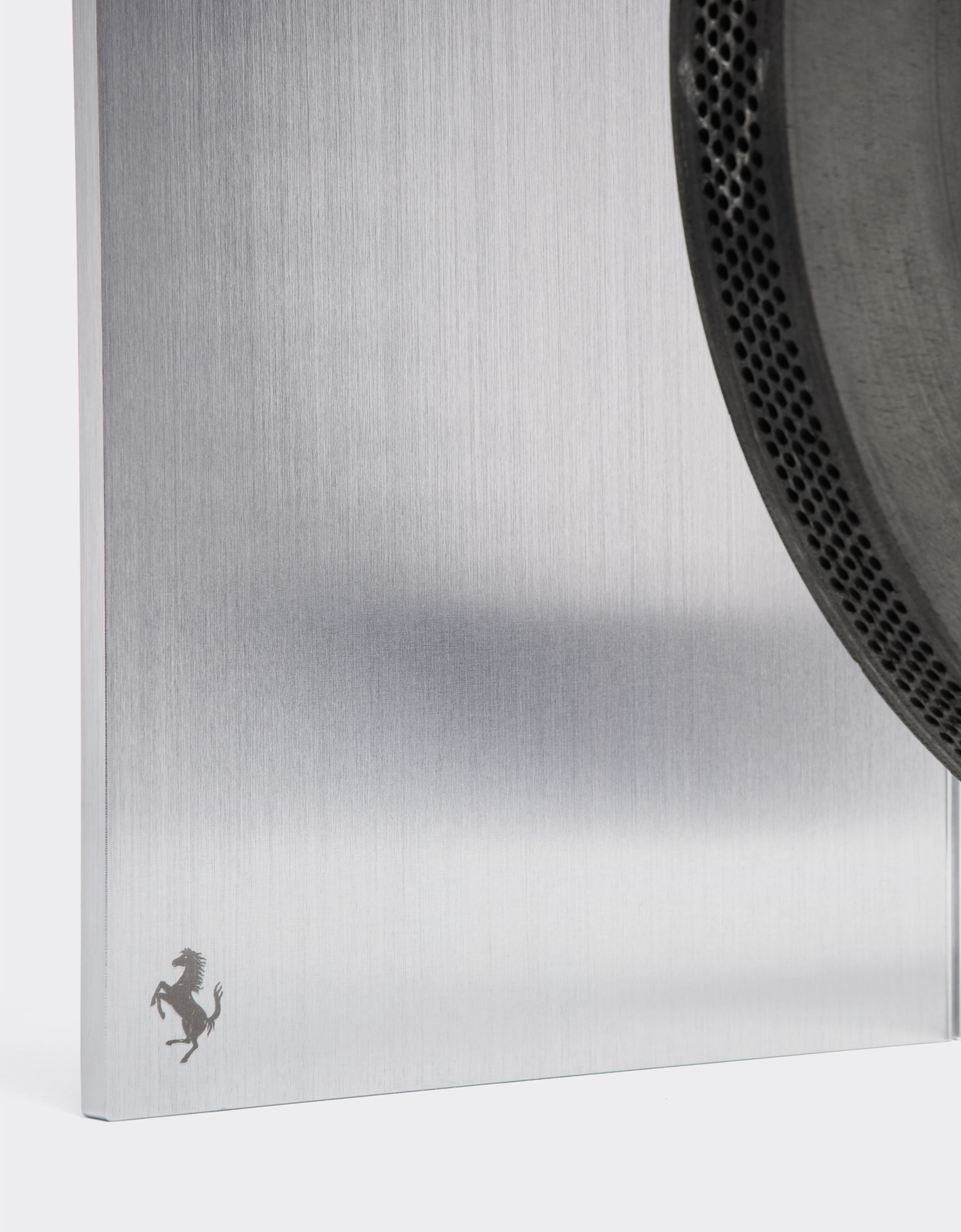 Original 2020 F1 brake disc, Leclerc Ferrari Original 2020 F1 brake disc, Leclerc Nero 51345f