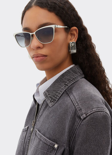 Ferrari Ferrari sunglasses in silvermetal with gray crystal gradient lenses Silver LA0L0f