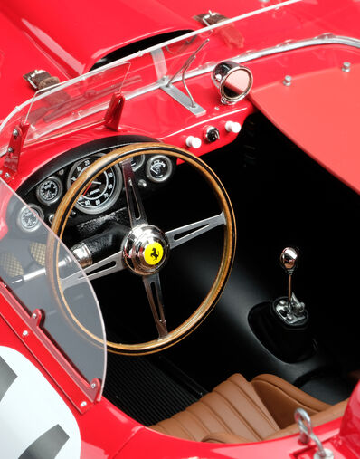 Ferrari Ferrari 250 TR 1958 Le Mans model in 1:18 scale 红色 L7580f