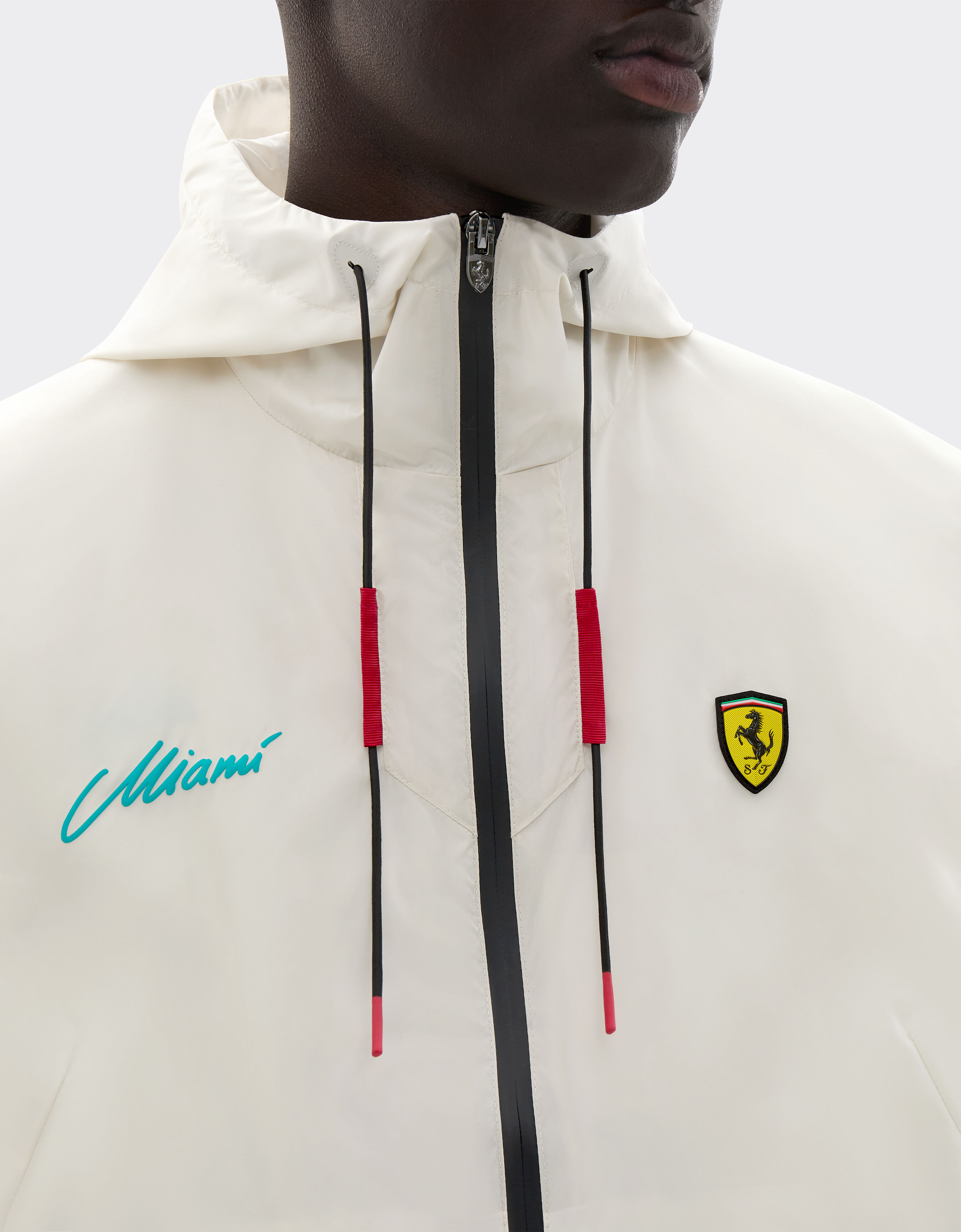 Ferrari Scuderia Ferrari Miami 2026 Windbreaker Avorio SWMOU0016WNY0004f