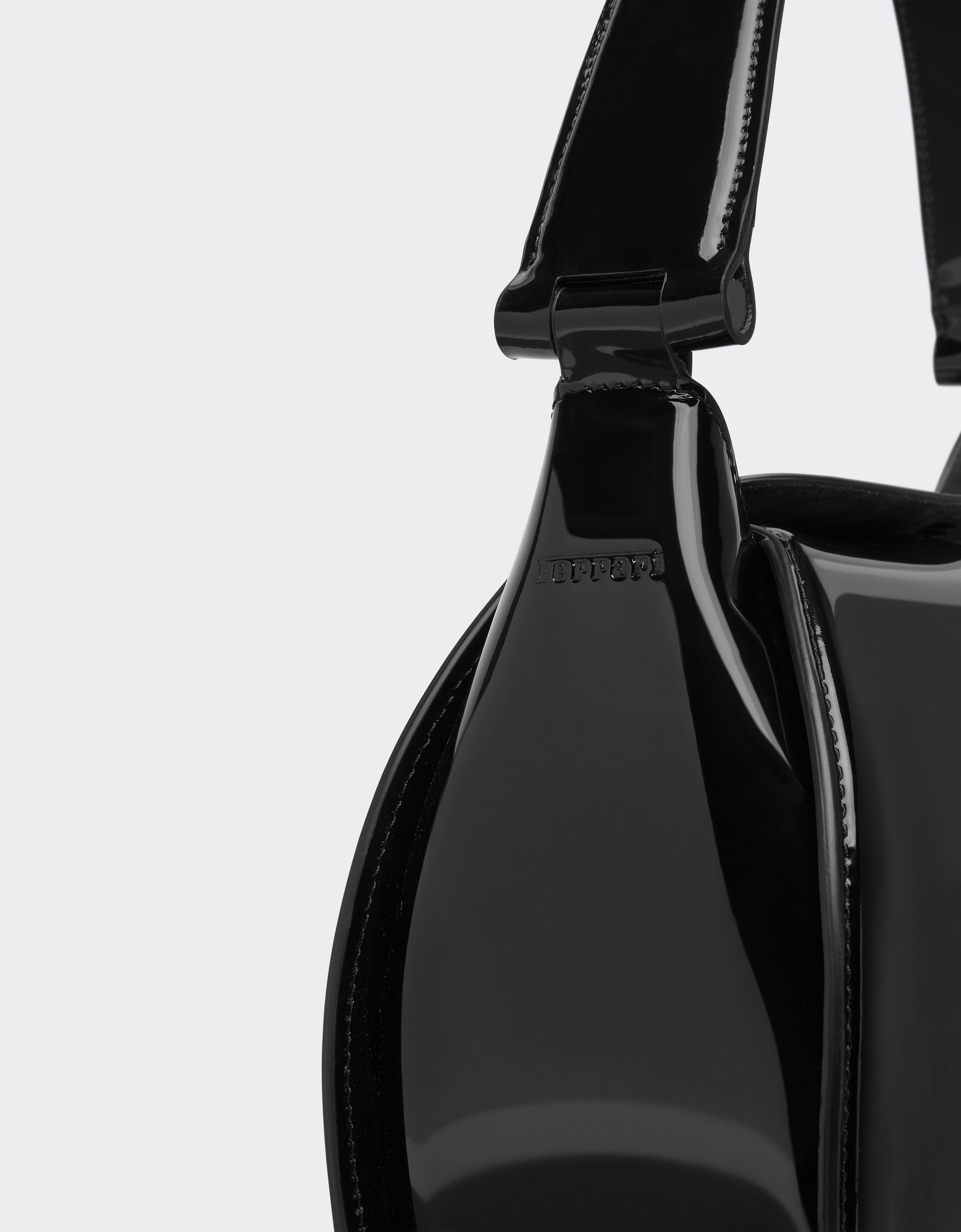 Ferrari La Ferrari Dino Hobo Bag 黑色 21678f