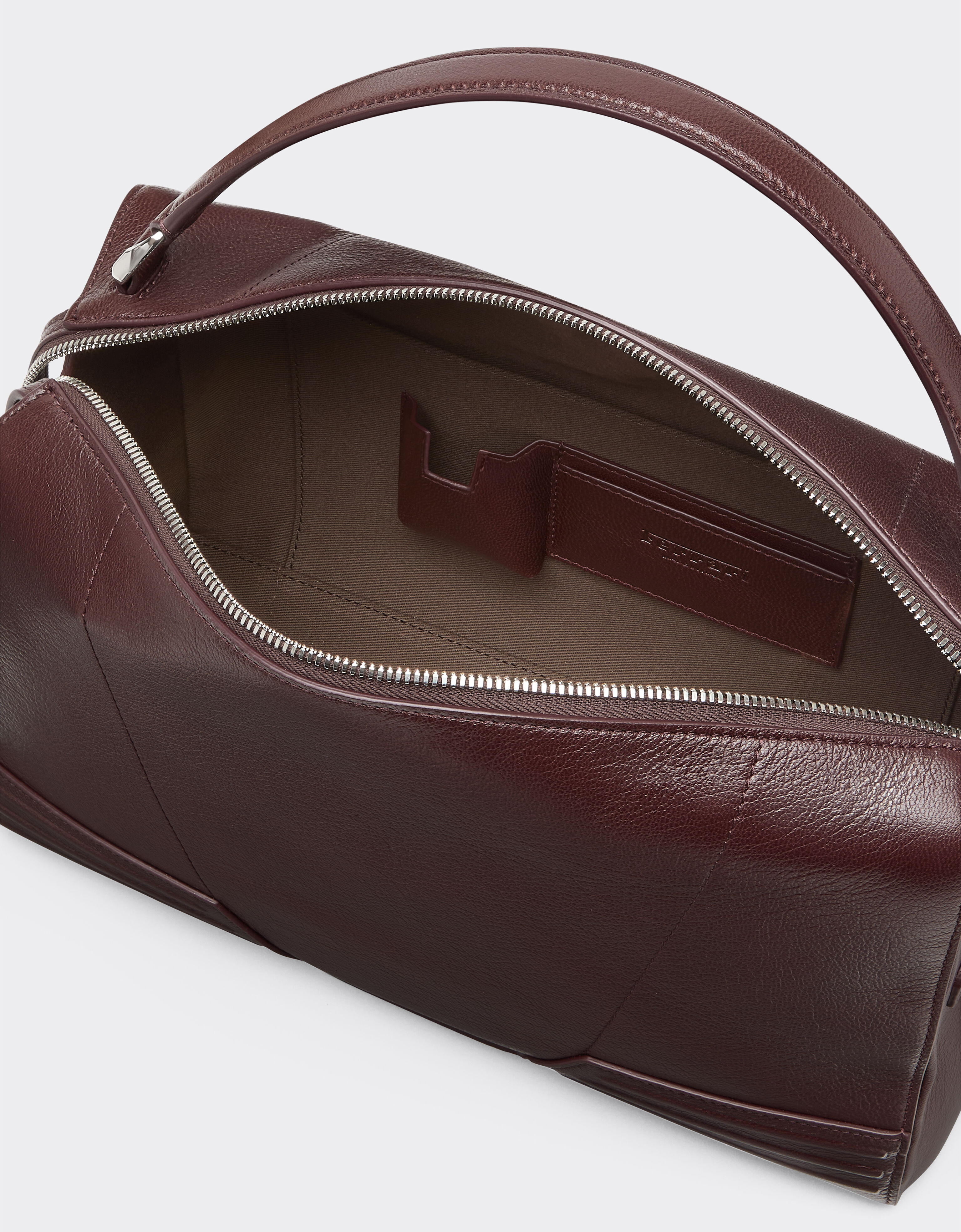 Ferrari GT Soft Bag in Garnet Leather Ferrari Ferrari GT Soft Bag in Garnet Leather Red brown CBWSB0002YL00071f