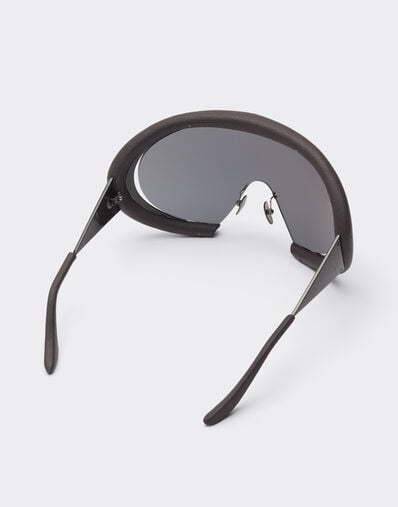 Ferrari Ferrari sunglasses in antique tar-colored brushed metal and dark brown leather with mirrored silvermask Marrone Scuro LA0LMf