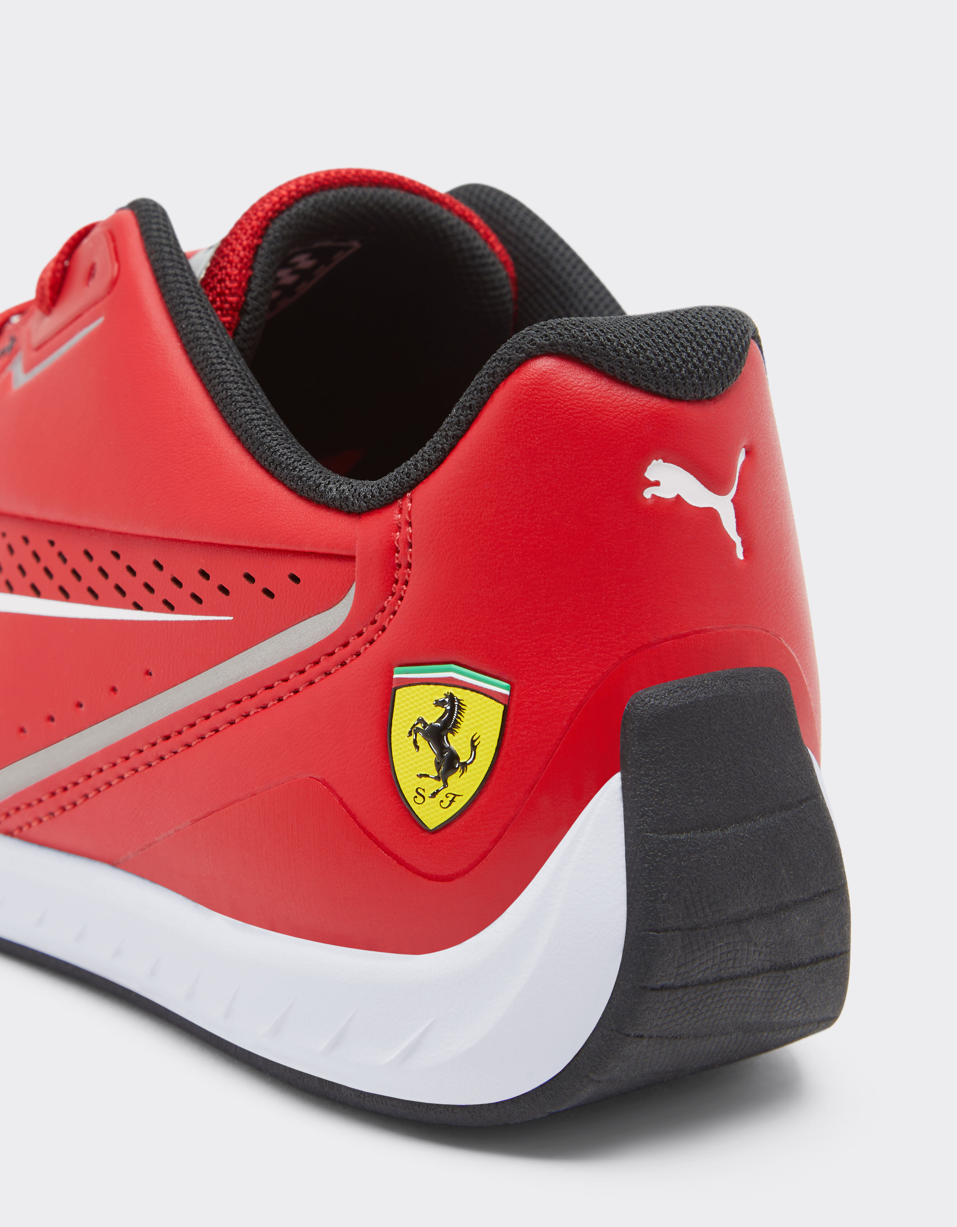 Ferrari Puma 呈现法拉利车队 Drift Cat 11 青年运动鞋 红色 LA064fK