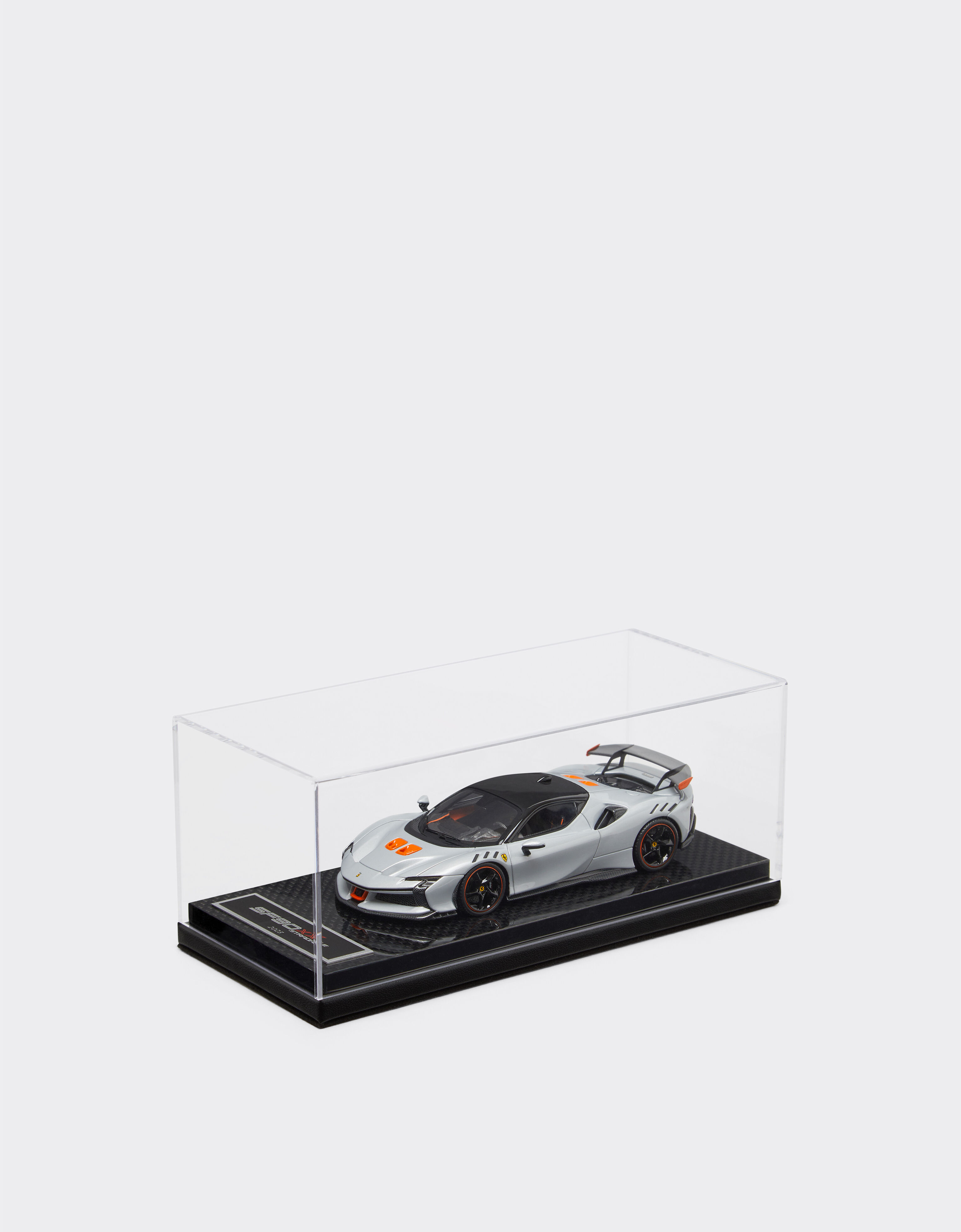 Ferrari Ferrari SF90 XX Stradale model in scale 1:43 Bianco Ottico 21608f