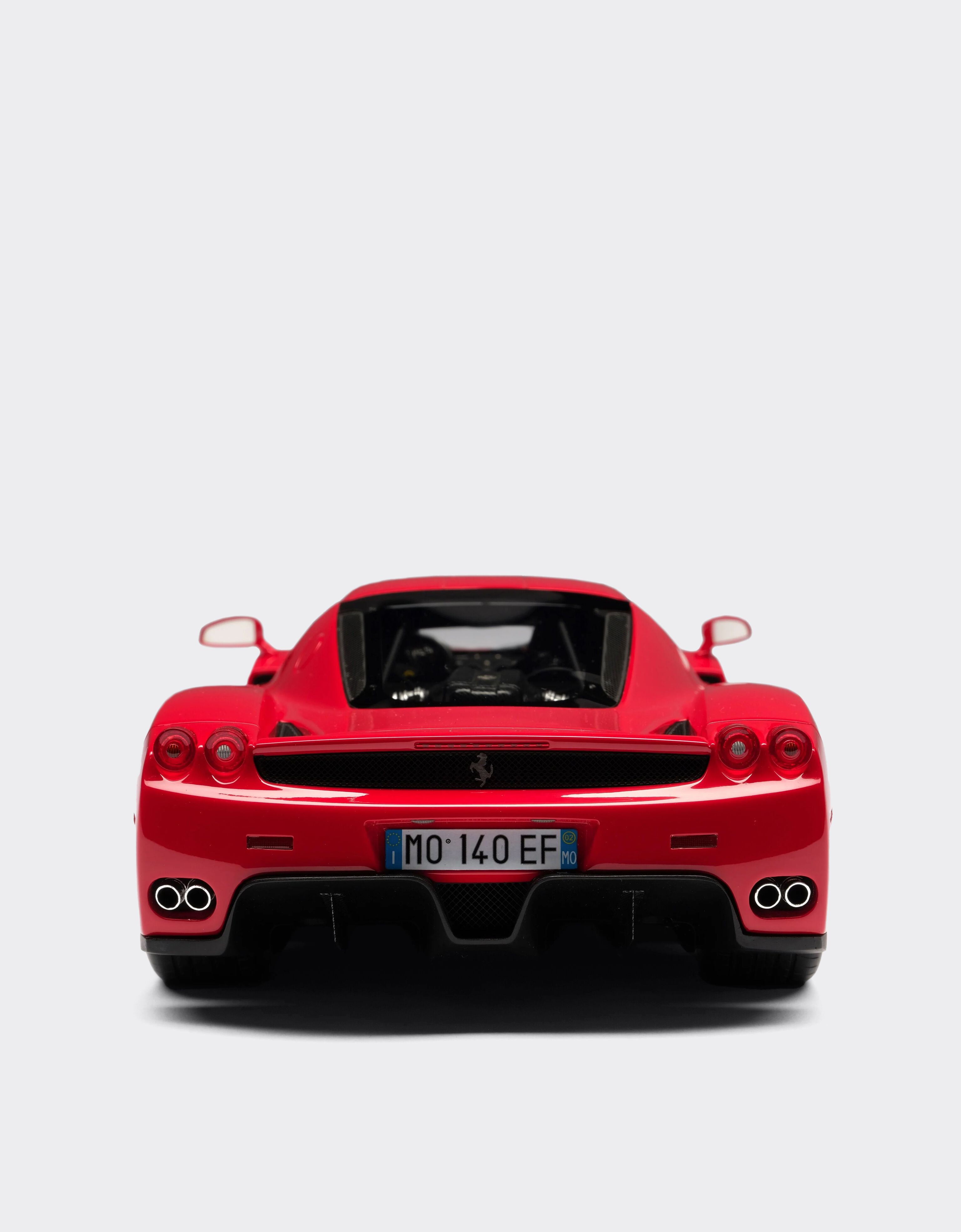 Ferrari Ferrari Enzo model in 1:18 scale 红色 L7814f