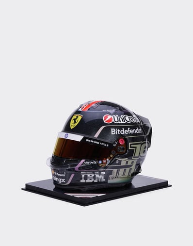 Ferrari Charles Leclerc 1:1 Special Edition Helmet for the 2026 Singapore Grand Prix Multicolor LO0R3047EXT0001f