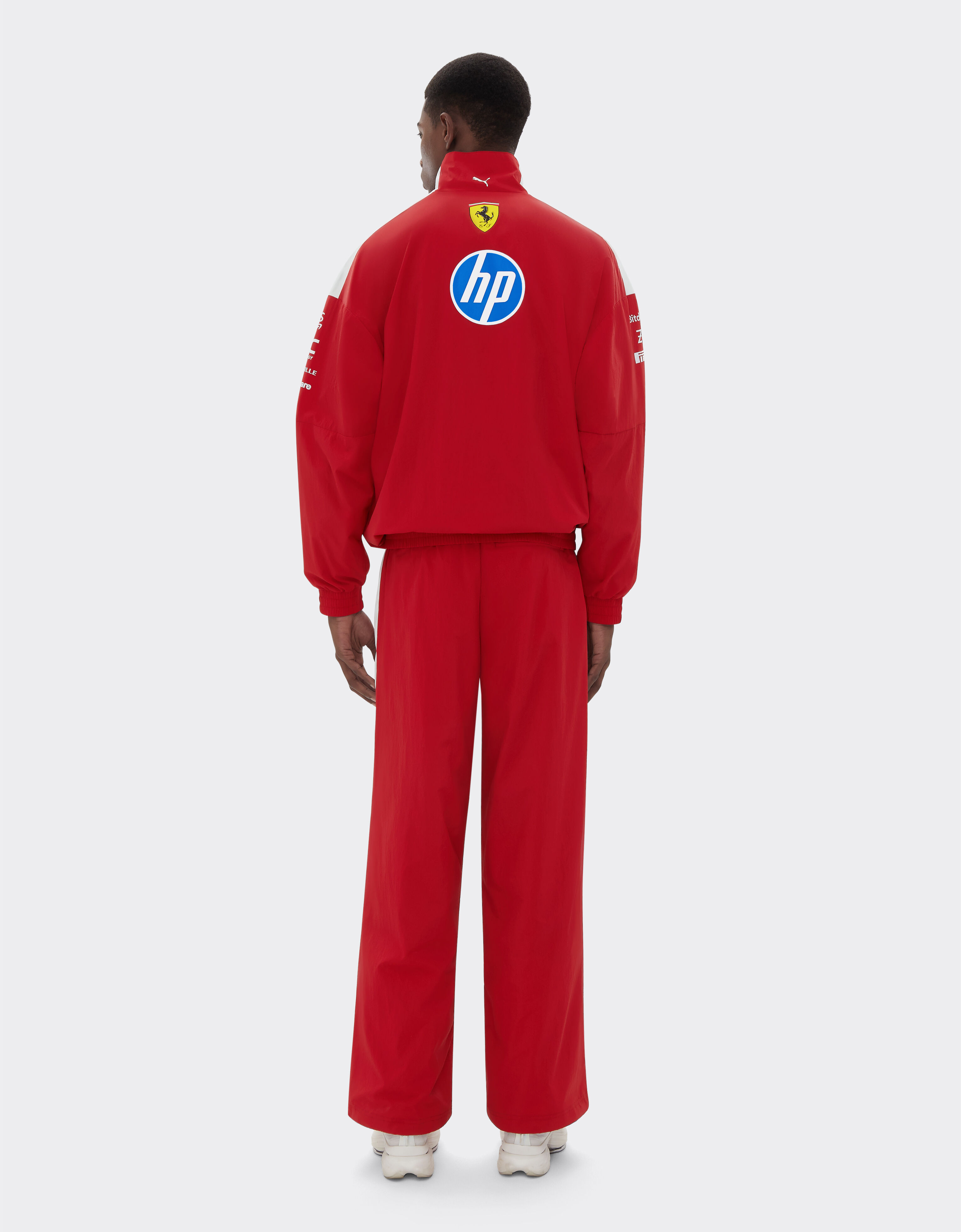 Ferrari Puma 与 Scuderia Ferrari HP 合作款2025 T7 车手夹克 红色 LA041f