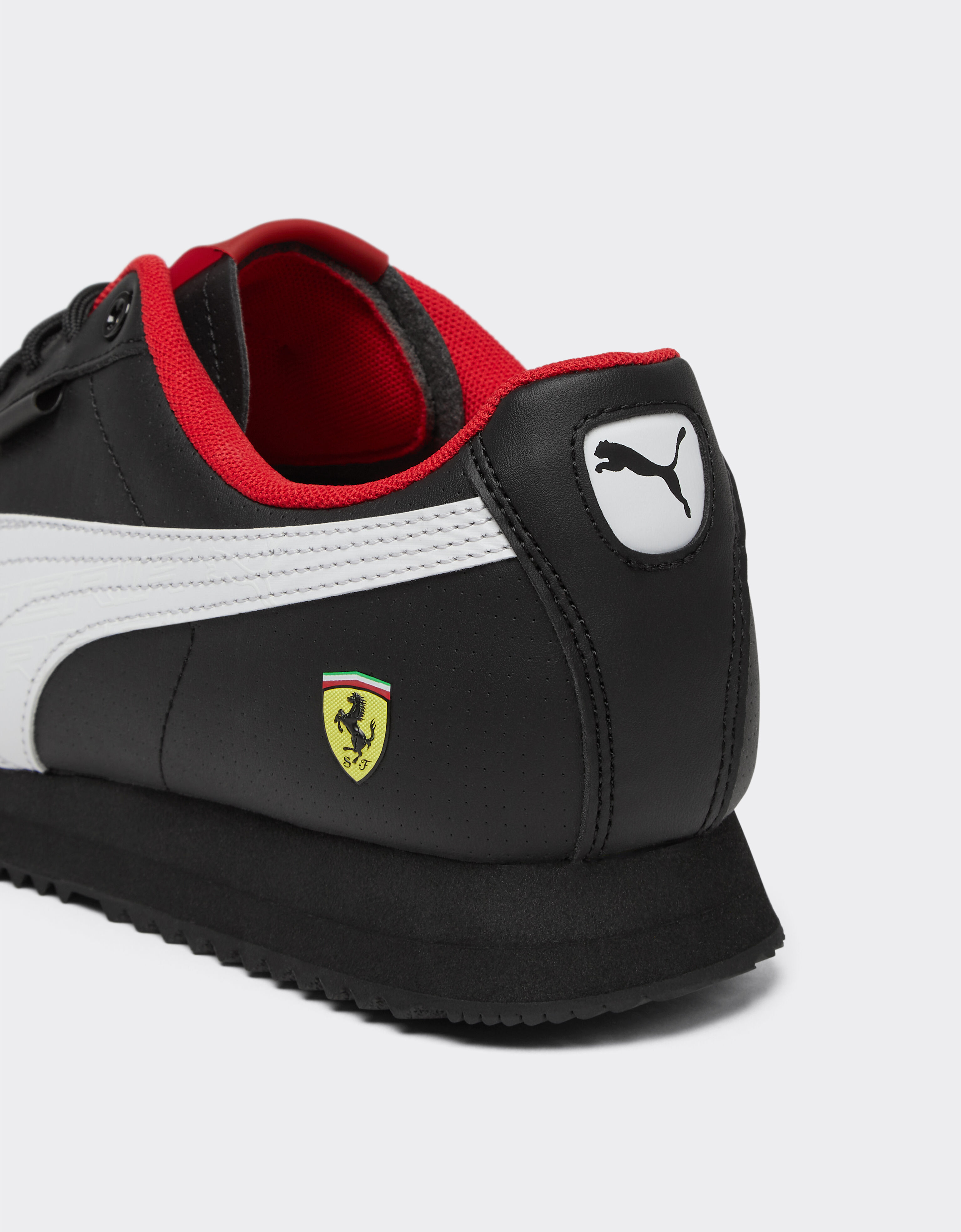 Ferrari Puma 法拉利车队 Roma Via 运动鞋 黑色 F1444f