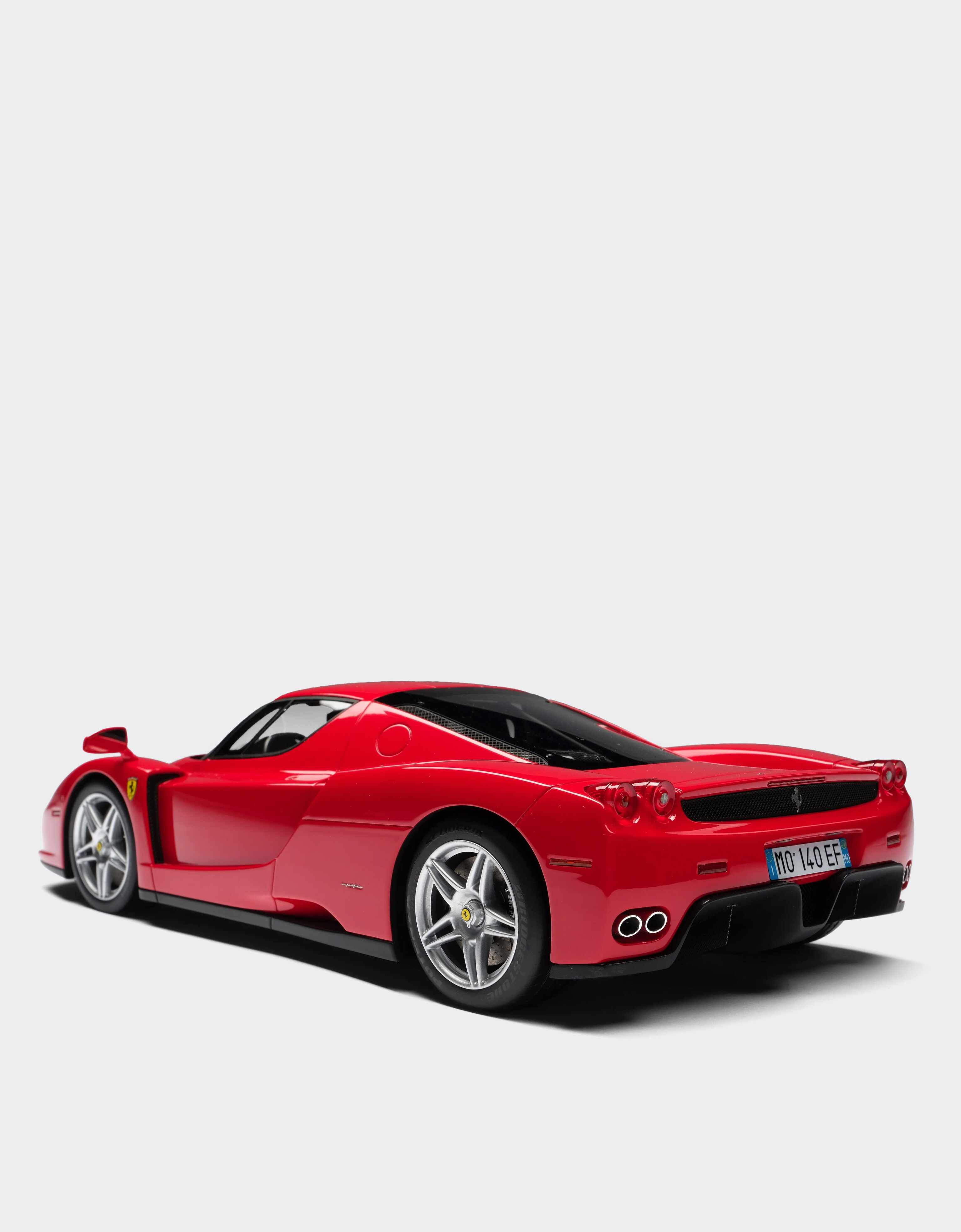 Ferrari Ferrari Enzo model in 1:18 scale 红色 L7814f