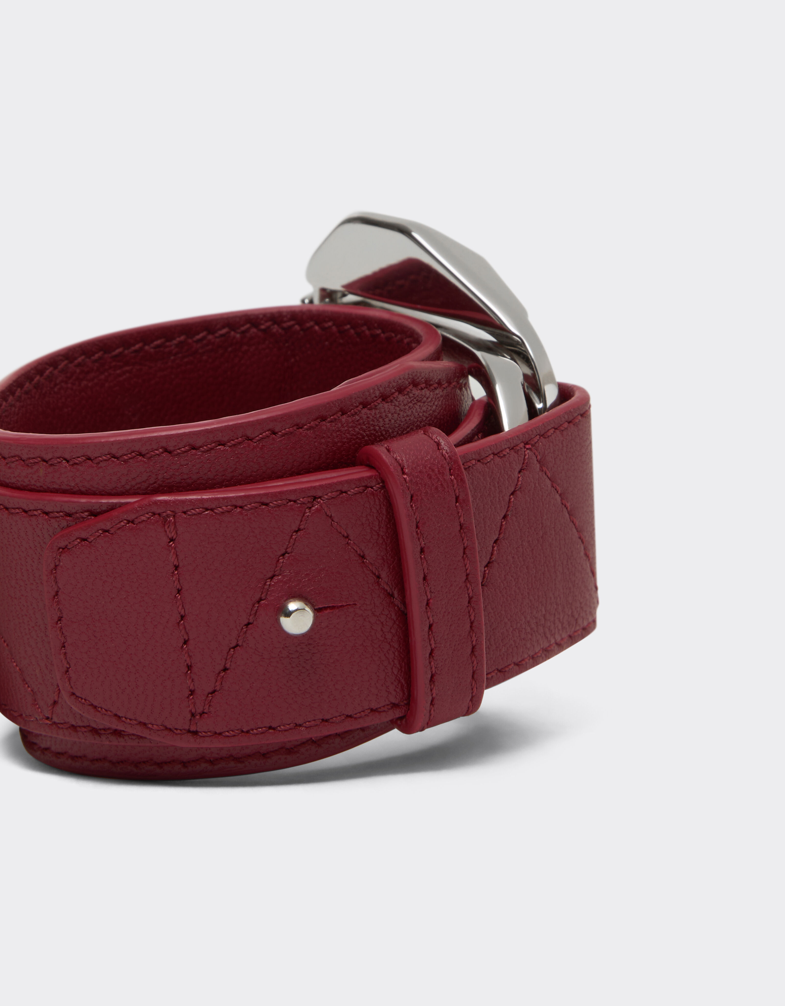 Leather bracelet with buckle Ferrari Leather bracelet with buckle Maison Red 50002f