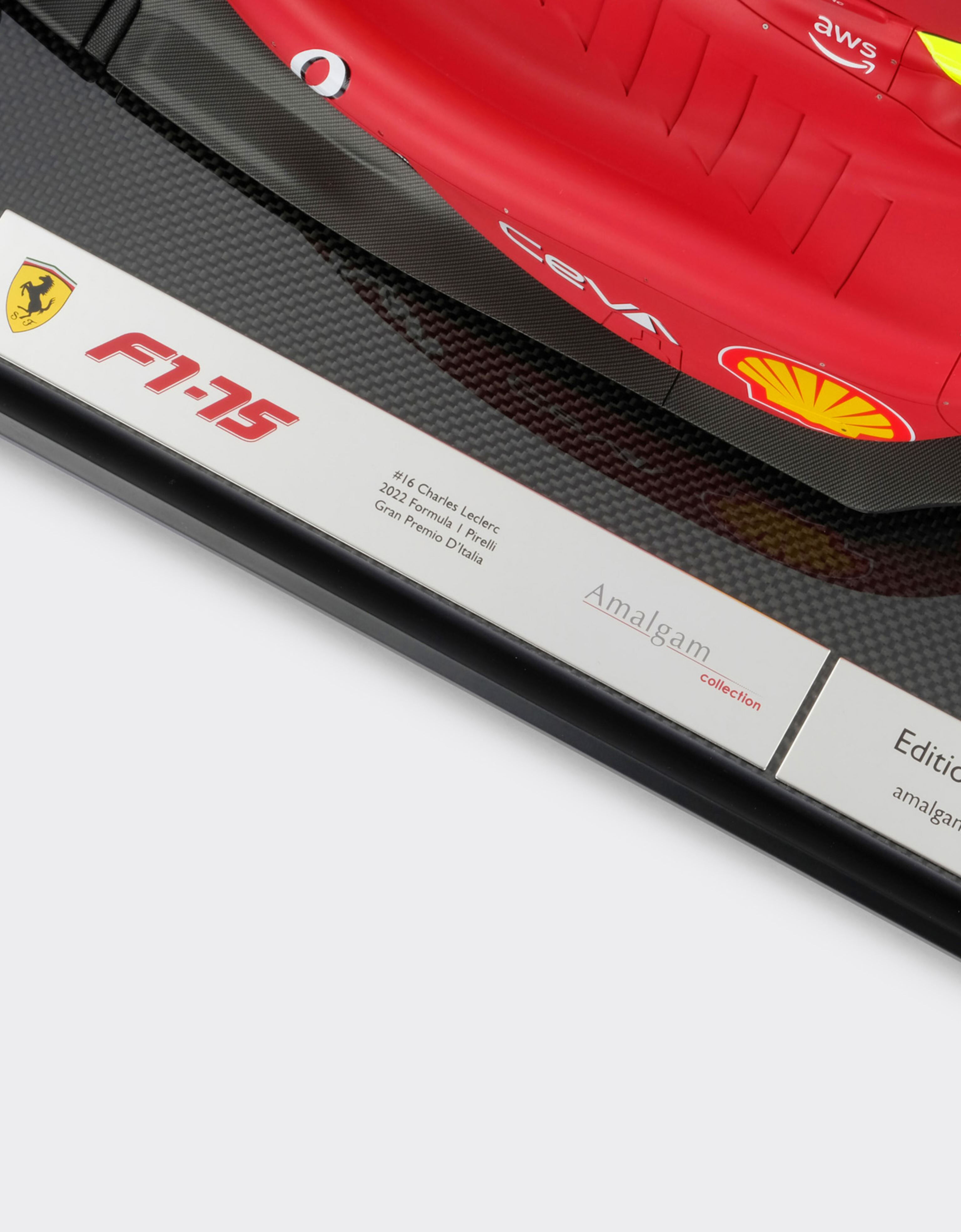 Ferrari 1:8 scale Charles Leclerc Ferrari F1-75 model Rosso Corsa 红色 F0883f