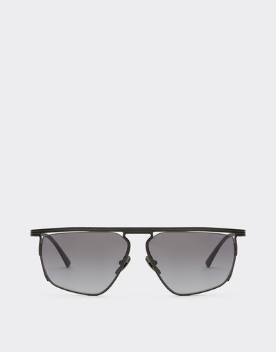 Ferrari Ferrari sunglasses in matt black titanium with polarised grey gradient lens Maison Red 22362f