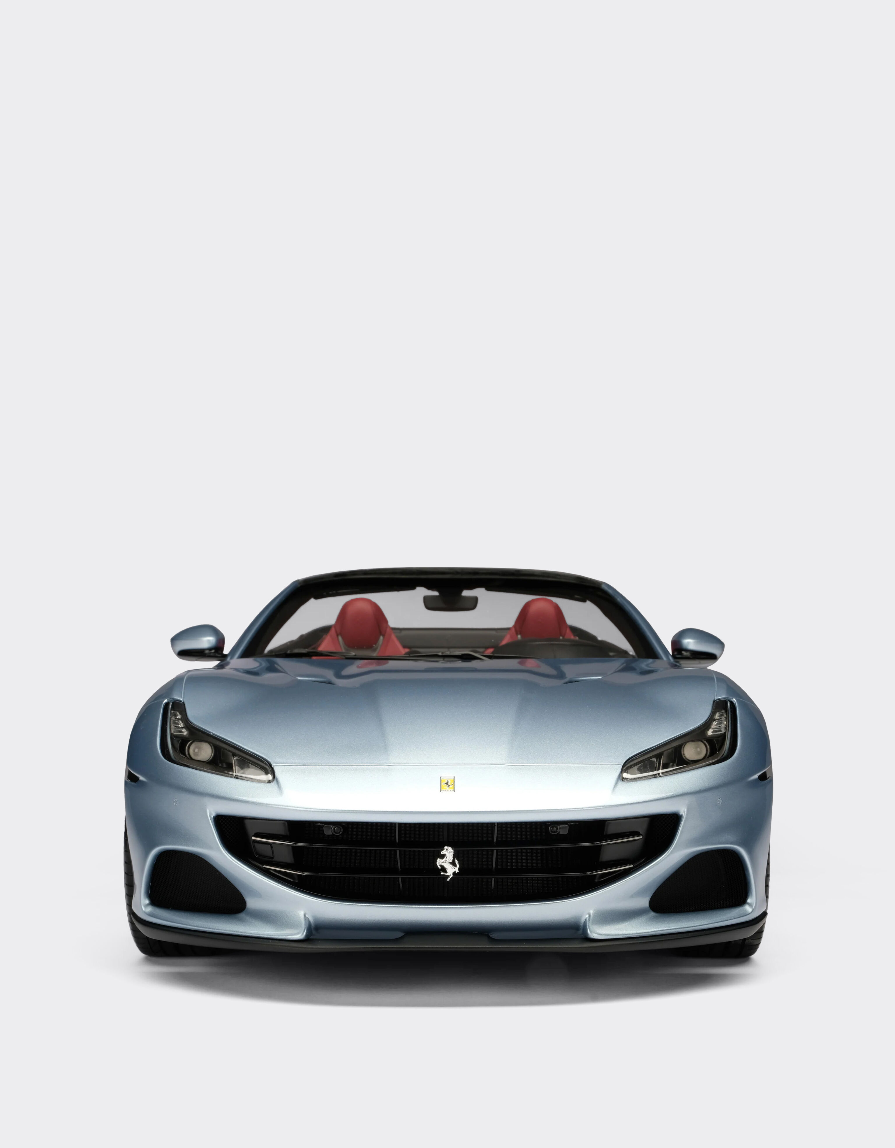 Ferrari 1:8 法拉利 Portofino M 模型车 苏格兰蓝色 F0575f