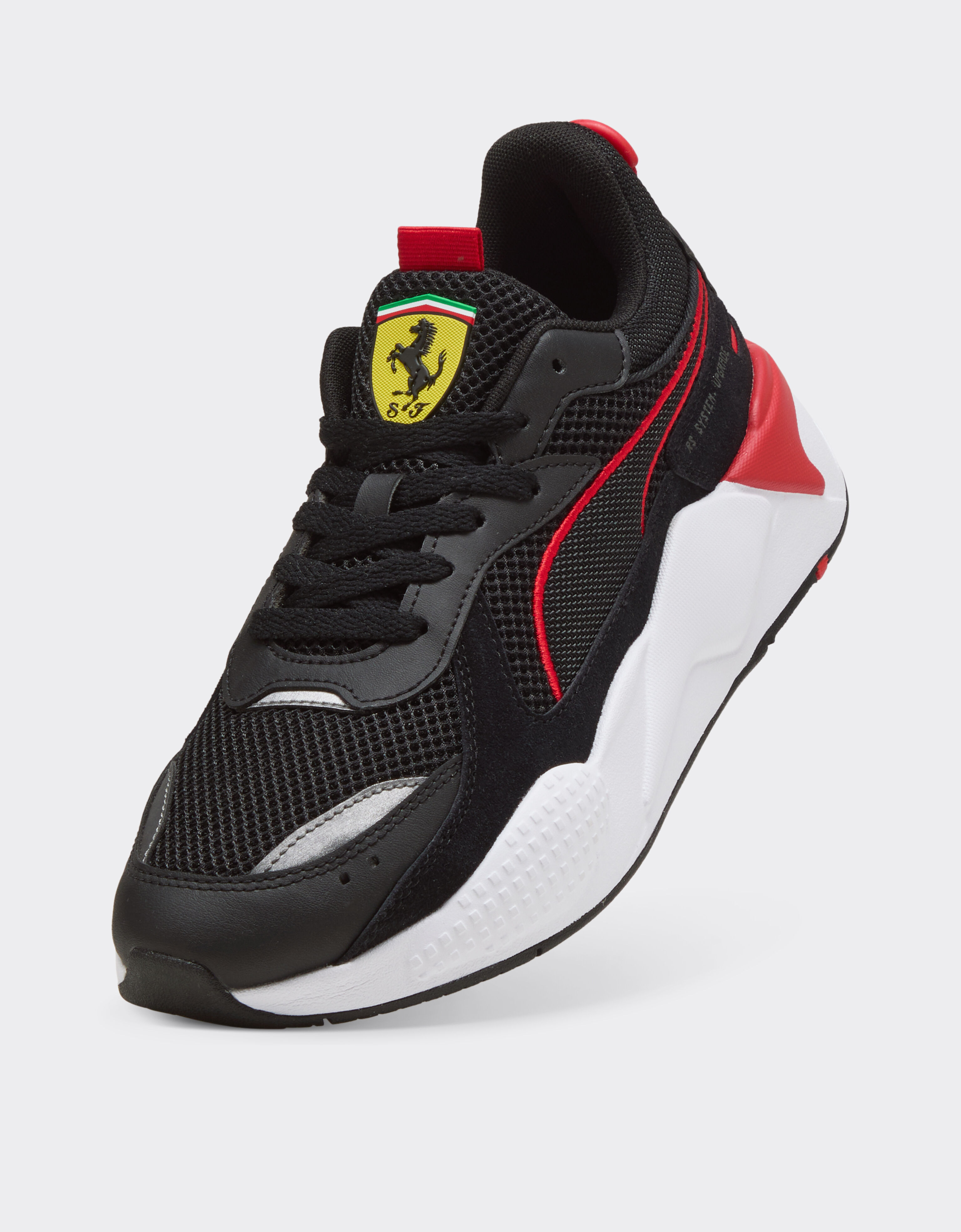 Ferrari Puma 呈现法拉利车队 RS-X 运动鞋 Black LA0B3f