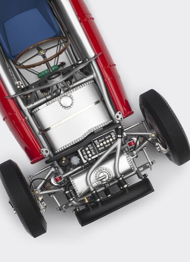 Sharknose Ferrari 156 F1 model in 1:8 scale Ferrari Sharknose Ferrari 156 F1 model in 1:8 scale 多色 L2799f