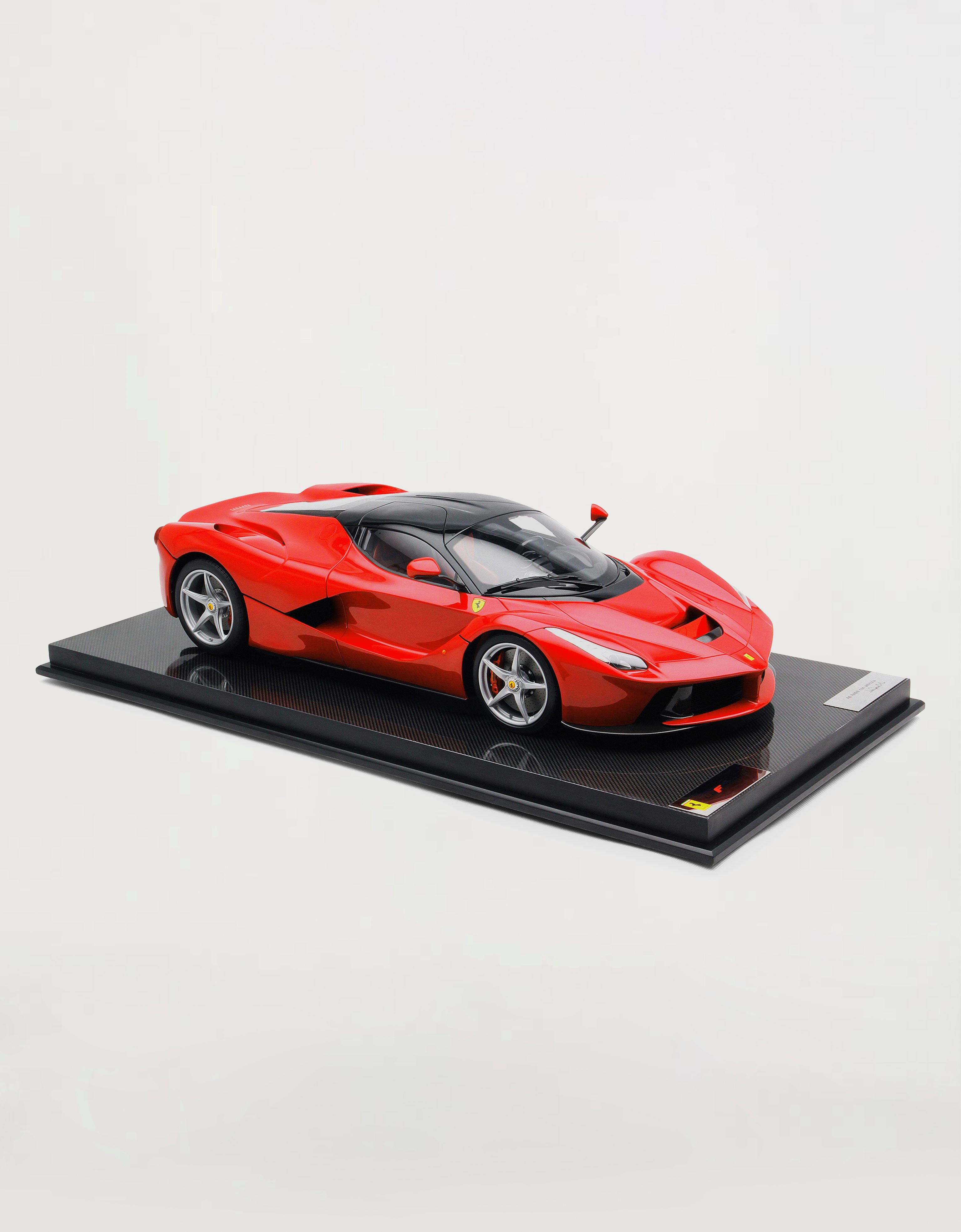 LaFerrari model in 1:8 scale Ferrari LaFerrari model in 1:8 scale Black L2993f