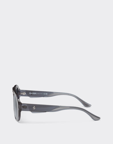 Ferrari sunglasses in ocean colour acetate with light blue lenses Ferrari Ferrari sunglasses in ocean colour acetate with light blue lenses Blu Scozia LA02Lf