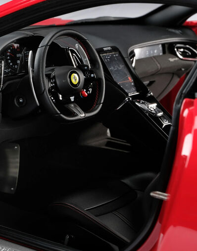 Ferrari 法拉利 Roma 1:8 模型车 红色 F0076f