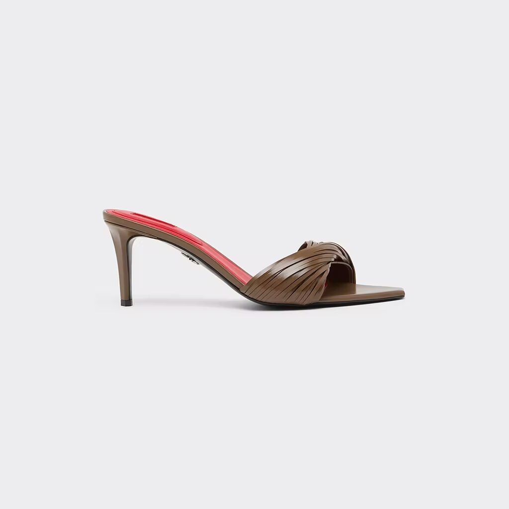 Mule in Pelle con Frange Intagliate Ferrari Mule in Pelle con Frange Intagliate CaffĆØ CSWML0004XL00007f
