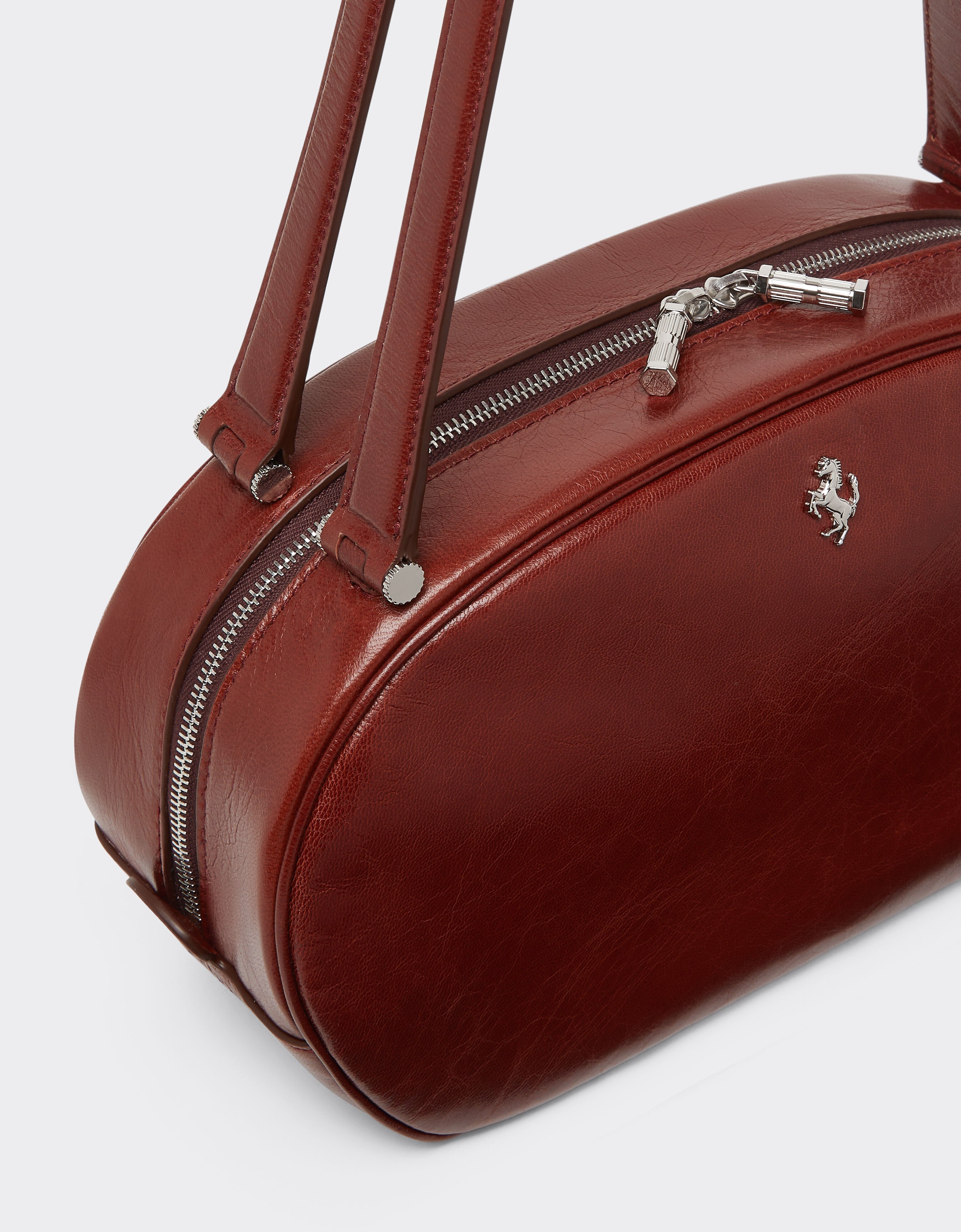 La Ferrari Dino Tote Soft 亮面皮革托特包 Ferrari La Ferrari Dino Tote Soft 亮面皮革托特包 Fired Brick 51325f